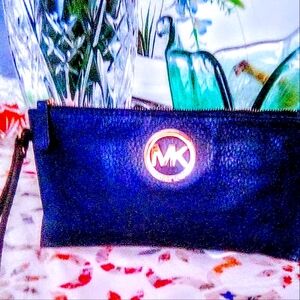 Michael Kors Wristlet Bag